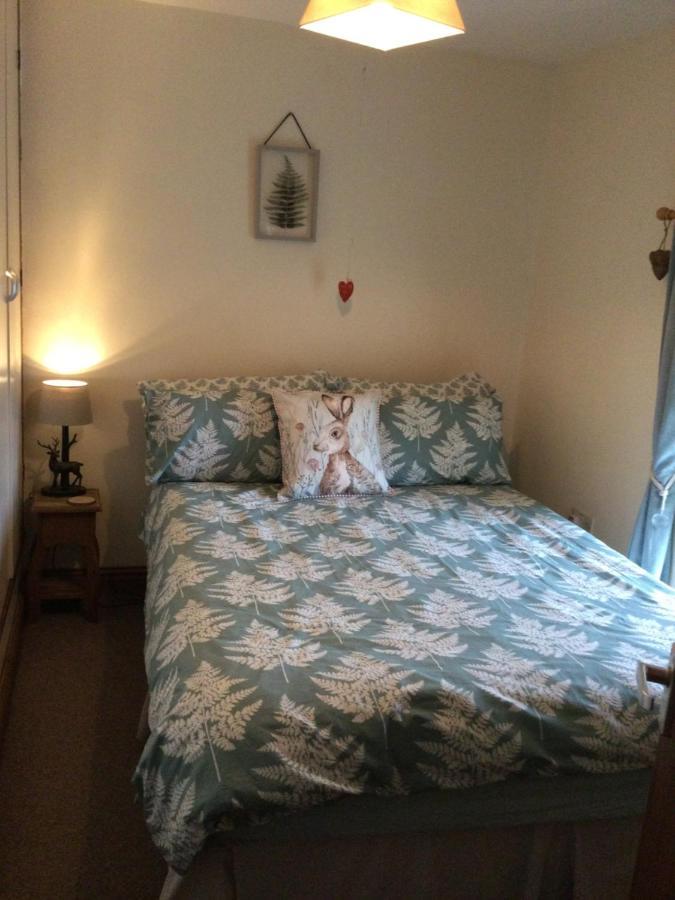 Cosy Rural Cottage Peak District, Pets Welcome Hollinsclough エクステリア 写真